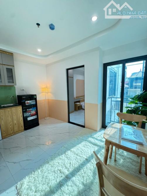 (Cực Hot) Căn hộ 1N1K cao cấp 35m2 ở 141 Quan Nhân - Máy giặt riêng - Ở được 4 người -