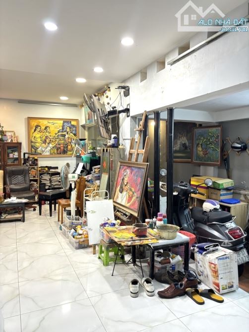 🏡💥VÀO Ở NGAY💥HÀNG XANH, BÌNH THẠNH💥NGANG LỚN 9.7m🇻🇳90M2🇻🇳KHU DÂN TRÍ💥CHỈ 7.xTỶ🌹