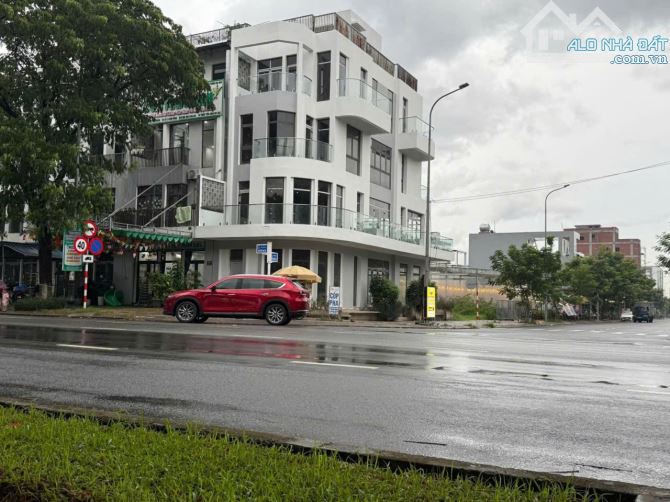 📌📌📌LÀM VIỆC TRỰC TIẾP GIÁ TỐT !!! Bán Shophouse 3 mặt tiền Nguyễn Sinh Sắc