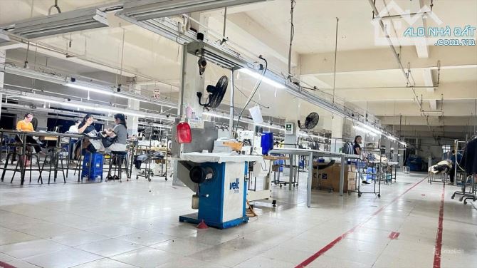 Cho thuê nhà xưởng CNC KCN Biên Hòa 2, Đồng Nai, 6000m2, giá thuê 800tr/tháng.