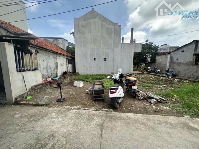 VĂN LÂM_HƯNG YÊN : Ô TÔ VÀO ĐẤT_NGÕ THÔNG_KINH DOANH_NỞ HẬU_MẶT TIỀN RỘNG 5,5M_GIÁ 2 TỶ 75