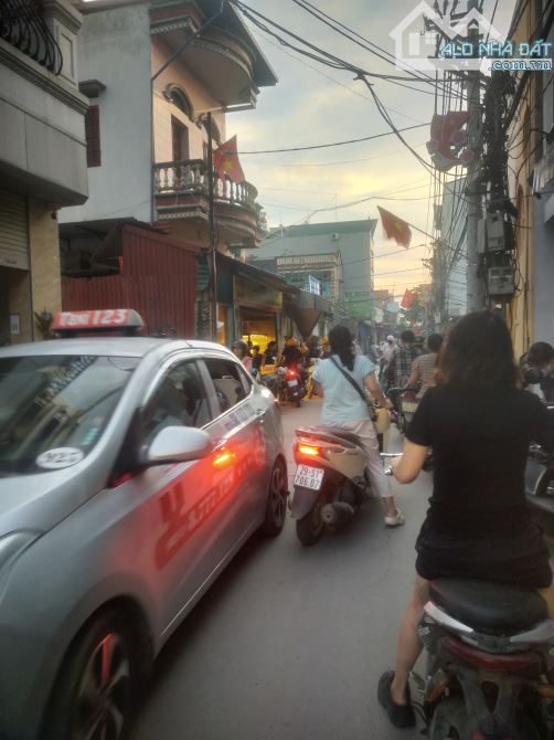 Cần bán gấp mảnh đất siêu đẹp -Tàm xá -đông anh HN DT 120m - giá chào 14,89ty