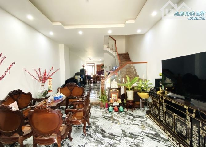 BÁN NHÀ 4 TẦNG – KHU PHÂN LÔ ĐÀO SƯ TÍCH – GẦN ĐẠI HỌC RMIT