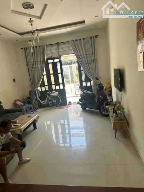 BÁN NHÀ 3 TẦNG,DT 90M2, GIÁ BÁN 5,45 TỶ, ĐƯỜNG ĐỒNG TRÍ 3 LIÊN CHIẾU ĐÀ NẴNG
