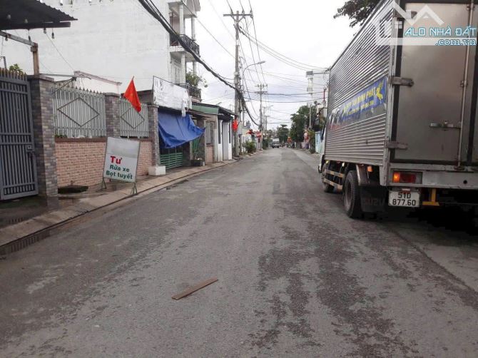 Giá Cực Sốc Cơ hội Cho ai nhanh tay 770triệu Sổ Hồng Riêng 64m2 Ngay Tam Đông 25 Hóc Môn