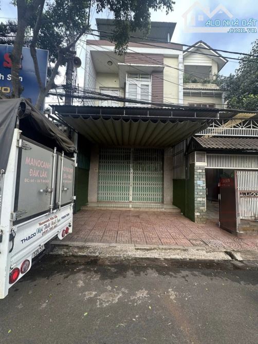 🏡 CHO THUÊ NHÀ MẶT TIỀN ĐƯỜNG Y MOAN – TP. BUÔN MA THUỘT 📍 Địa chỉ: Y Moan, Buôn Ma Thuộ