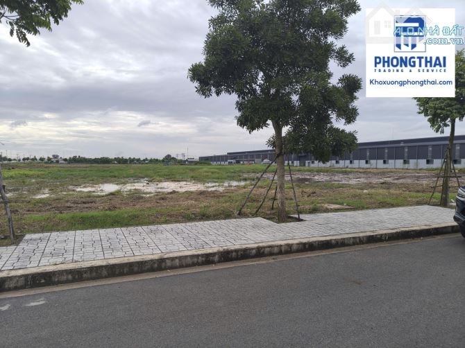 Bán đất KCN Thủ Thừa Long An từ 12.000m2 đến 40.000m2, giá : 155 USD/m2
