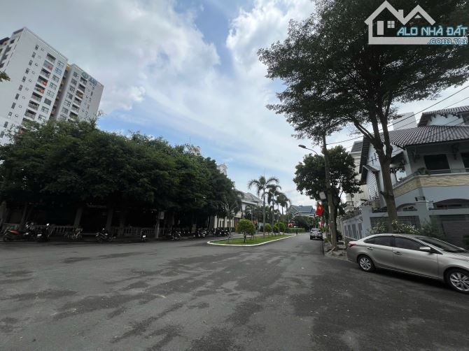 Còn lại lô đất biệt thự An Lộc - Nguyễn Oanh, 13x20m, giá 28 tỷ. View công viên cực thoáng