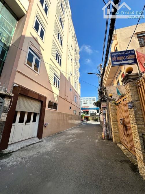 BÁN ĐẤT TẶNG 2 CĂN NHÀ - 4TẦNG 4PN + 14phòng trọ - CITYLAND - 380M2 - 30Tỷ Thương lượng
