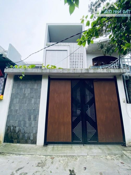Nhà 3 tầng đường ô tô tránh nhau Đào Tấn - Khu vực Trường An