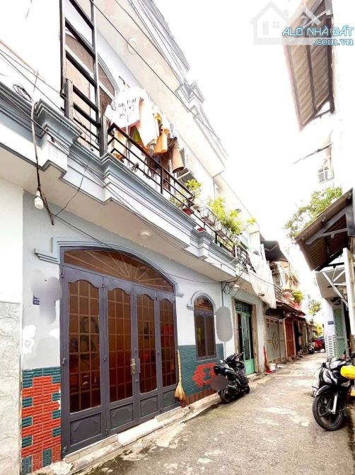 NGANG BỀ THẾ 5,12m-HXH-Vị trí đẹp P12 GV