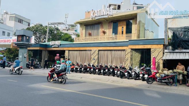 Khan hiếm bề ngang lớn mặt tiền Lý Thường Kiệt, Quận 11 - 10x15m - GPXD hầm 7 tầng, 29 tỷ