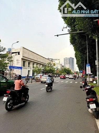 MT LÝ THÁI TỔ – GẦN NGÃ 6 CỘNG HÒA, DT 4.3X20, GIÁ 26,5 TỶ TL