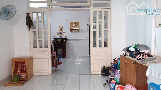 Bán nhà 84m²-Hóc Môn cách 10m ra mặt tiền Trịnh Thị Dối -Giá chỉ 3.1 tỷ.