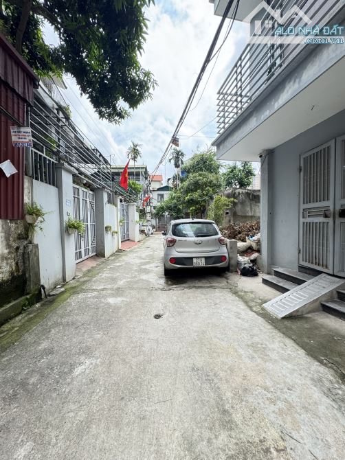 BÁN NHÀ THẠCH BÀN DÒNG TIỀN 30 TR/1 THÁNG DT 60M2 , Ô TÔ TRÁNH , Ô TÔ ĐỖ CỬA