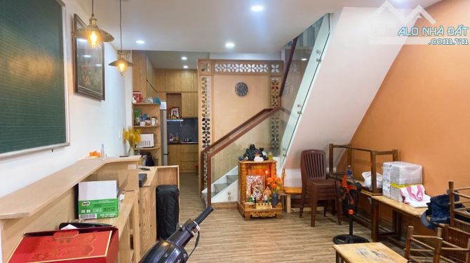 BÁN NHÀ BÌNH THẠNH - CÁCH MT BẠCH ĐẰNG 20M - 52M2 - 3 TẦNG - 4PN CHỈ 8.2 TỶ_250822