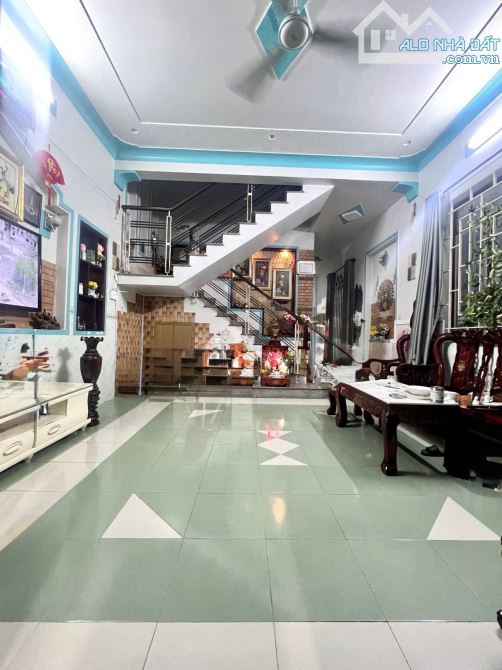 🏠BÁN NHÀ CĂN GÓC HẺM TẢI  1/ LÊ ĐÌNH CẨN ( 100m2 , 2 tầng )   -Giá nhỉnh 6 Tỷ 🌹 Lh