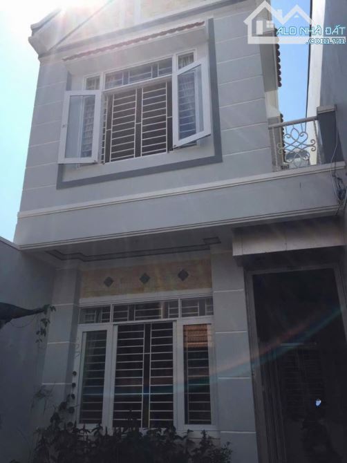 Cần bán căn nhà gần biển hẻm đường Tô Hiệu, Vĩnh Nguyên, Nha Trang