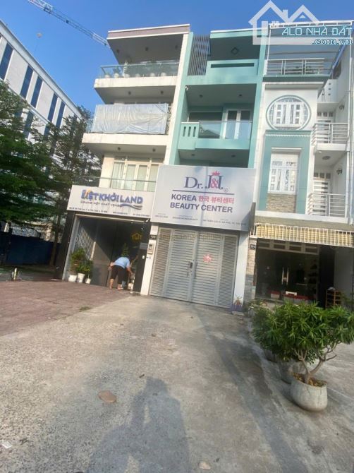 Nhà phố 4Tầng 5x20m cách MT Trần Não 30m HĐT 35triệu/tháng , GIá bán 21.5 tỷ Tl