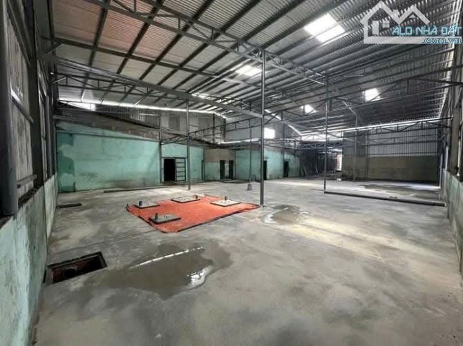 Cho thuê xưởng kho 900m2 Xuân Thới Đông. Hocmon