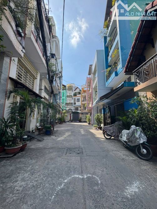 BÁN NHÀ QUẬN 1 HXH 8M , NGANG GẦN 5M, P.NCT, QUẬN 1 – DT 87M2