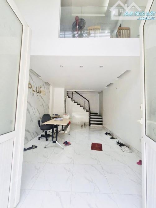 Lô góc duy nhất, nhà đẹp 5 tầng, ô tô tránh, ở sướng, kinh doanh đỉnh cao, Nguyễn Văn Trỗi