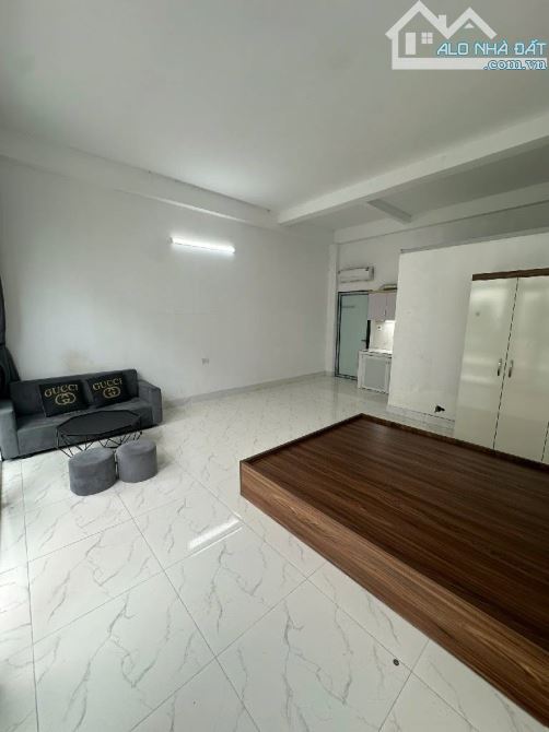 KĐT Louis city tân mai bán nhà liền kề 5 tầng long lanh vỉa hè ô tô dừng đỗ hoàng mai