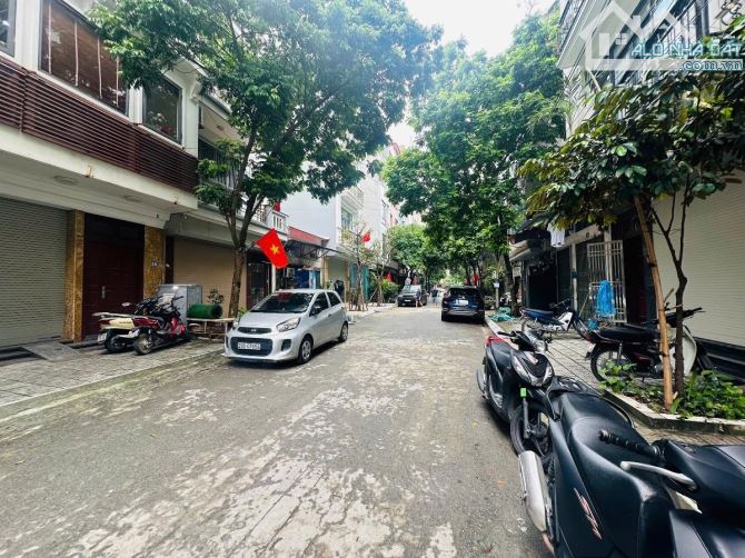 Nhà phố Văn Phú, 50m, 7 tầng thang máy, vỉa hè, ô tô tránh, kinh doanh sầm uất