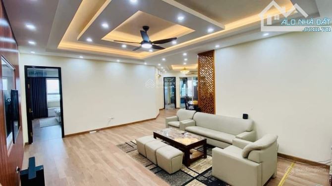 🏢 CẦN BÁN CĂN HỘ CTM 139 CẦU GIẤY – 3N2W / 107m2 / GIÁ 8TỶ 🏢