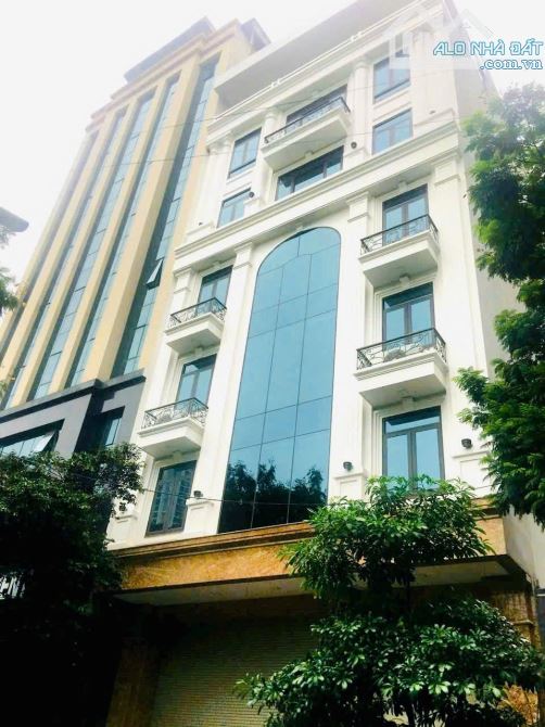 BÁN TÒA BUILDING 8 TẦNG DỊCH VỌNG HẬU dòng tiền ổn định,DT 165m, MT 10m, giá 108 Tỷ