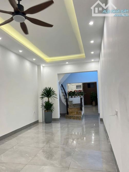 chủ bán nhà riêng Phùng khoang, Nam Từ Liêm Hà Nội 65m, 4tầng, giá siêu rẻ