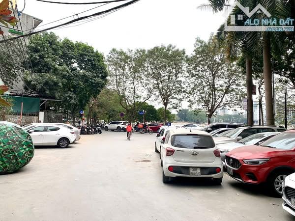 Mặt Hồ Ba mẫu 80M2 6 Tầng 44 Tỷ Lô Góc 2 Mặt Thoáng View Hồ KD Vỉa Hè Ô TÔ