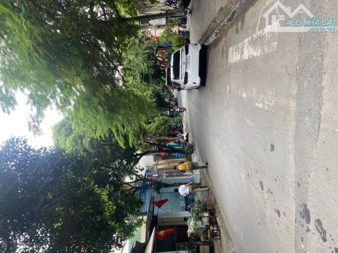 🏠Bán Nhà ,Đường văn chung P 13 Tân Bình Ngang 6,5M 135M2, giá chỉ 21Tỷ