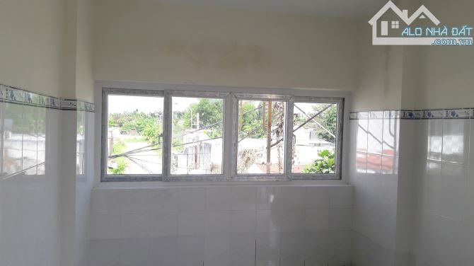 Cho thuê  phòng có wc riêng, an ninh, sân vườn thoáng mát, ban công riêng