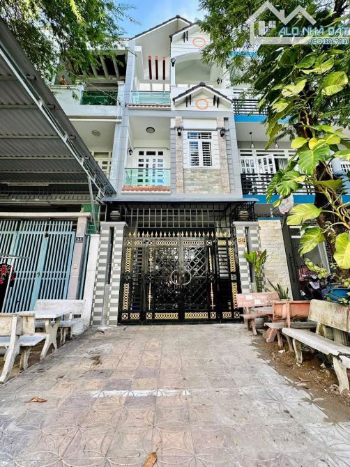 BÁN NHÀ 2 LẦU MẶT TIỀN ĐƯỜNG LÊ CHÂN KDC 91B , CÁCH ĐƯỜNG NGUYỄN HIỀN 60M