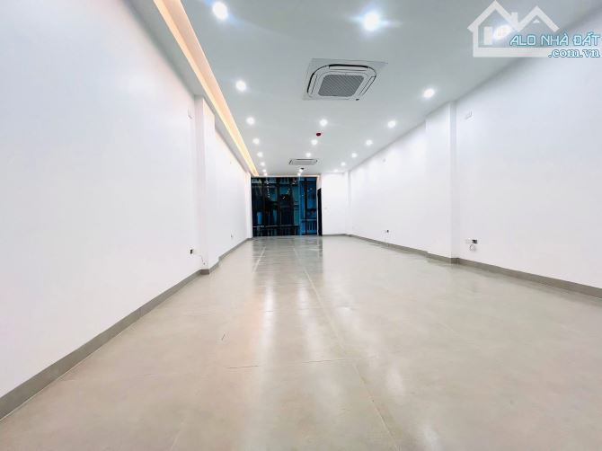 Giảm Mạnh, Nhà Phố Nguyễn Khang Cầu Giấy DT 75M 9T MT 4.5M Giá Chỉ 34Tỷ