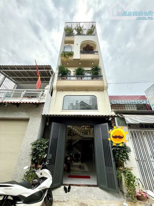 Nhà mới xây 100%  Xe hơi vào nhà  Phạm Văn Chiêu  P16 Gò Vấp  50m2 x(5 tầng)  Giá 9.29tỷ