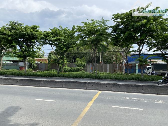 Bán Đất 27x51m (1395m2) Mặt tiền Trần Văn Giàu, Lê Minh Xuân, Bình Chánh