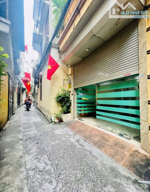 Bán nhà Xuân Đỉnh , 56m2 nhỉnh 8 tỷ, dân xây, diện tích rộng, ngõ thông, gần ô tô, hiếm