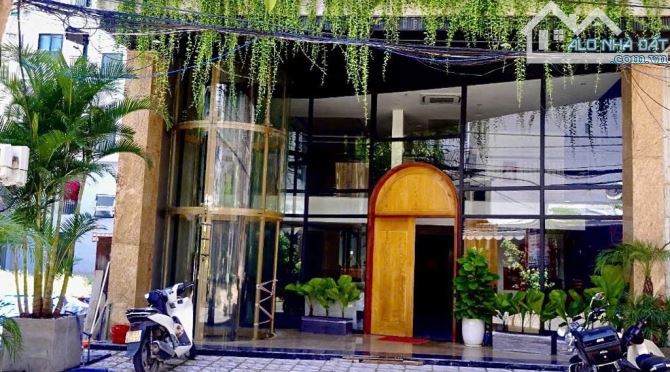 Tòa Căn Hộ Dòng Tiền Khủng An Thượng 32 – 154m² – Giá Chỉ 56 Tỷ!