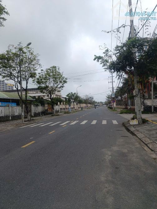 Siêu Phẩm Đất Vàng Phố Tây Phan Tứ – 281m² – Giá Chỉ 47 Tỷ!