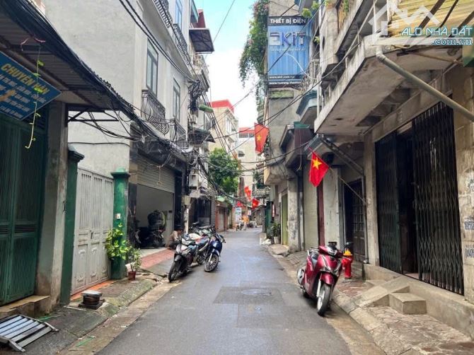 BÁN NHÀ MẶT NGÕ ĐỖ THUẬN , HAI BÀ TRƯNG , 33M,3TANG, MT RỘNG GIÁ 7,4 TỶ