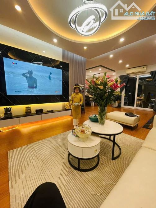 BÁN CĂN GÓC 3 THOÁNG SIÊU ĐẸP CHUNG CƯ STAR TOWERS 283 KHƯƠNG TRUNG GIÁ 6,7TY