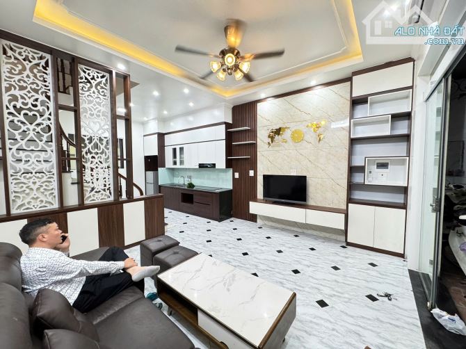 NHÀ ĐẸP PHỐ BẾ VĂN ĐÀN-HÀ ĐÔNG_GẦN PHỐ_OTO 20M_Ở SƯỚNG_FULL NỘI THẤT NHẬP_5 TẦNG_37M_8,6TỶ