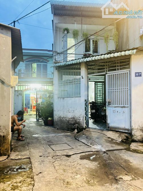 Bán Nhà Năm Lân Bà Điểm, 55m2, 2 Tầng Đường 6m Thông,100mra QL1A, gần cầu vượt An Sương,