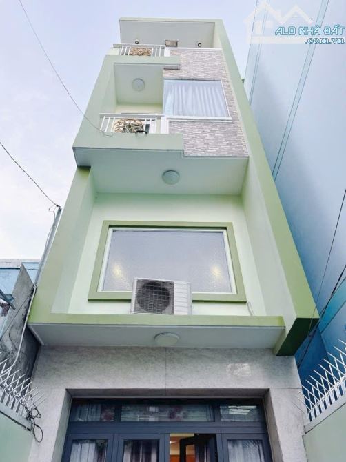 BÁN NHÀ SIÊU PHẨM ĐẸP 4 TẤM NGAY KHU VĨNH KHÁNH Q4 GIÁP Q4 DT 3*20 GIÁ 6Tỉ TÍ 5PN SỔ RIÊNG