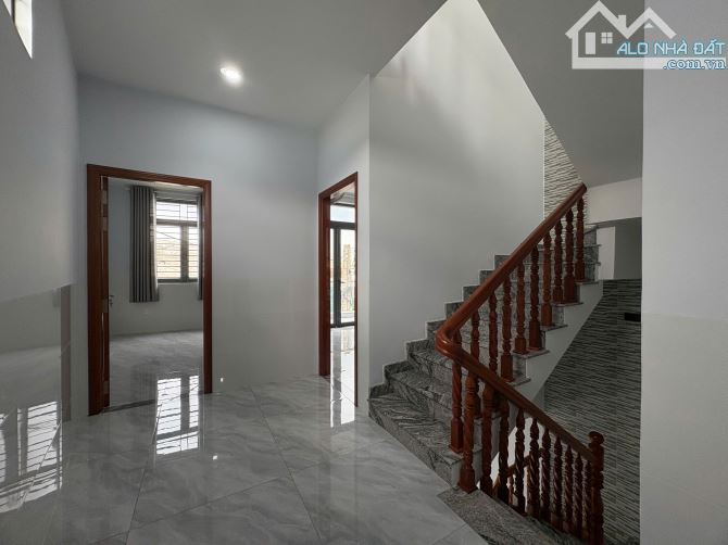 Bán nhà 1 trệt 2 lầu hoàn công ,Phường Tân Phong , Biên Hoà DTSD 190m2 giá 3,75tỷ - 10