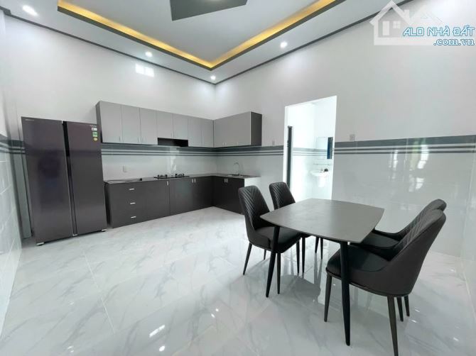 Bỏ nhà nhỏ mua nhà lớn, 200m2, SHR, Mỹ Hạnh Bắc mà chỉ có 1 tỷ 050. - 11