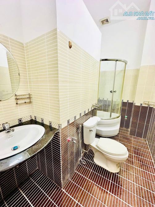 BÁN NHÀ 2 LẦU MẶT TIỀN ĐƯỜNG LÊ CHÂN KDC 91B , CÁCH ĐƯỜNG NGUYỄN HIỀN 60M - 11
