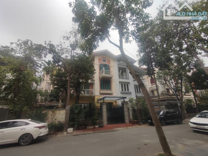Bán gấp! Nguyễn Văn Lộc, Hà Đông DT 192m2*4 tầng, ô tô tránh, vỉa hè, KD, chỉ 42.5 tỷ - 1